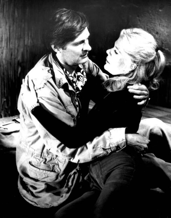 Margaret Houlihanová v podání Loretty Swit hledala v seriálu MASH především lásku na celý život. 