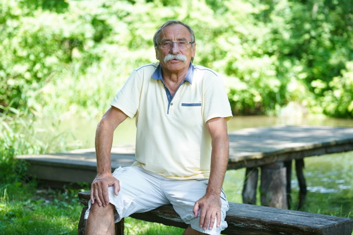 Herec Pavel Zedníček se narodil 1. listopadu 1949 v Hošticích-Heroldicích.