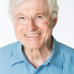 Dennis Holahan, jediný manžel Loretty Swit, se po ukončení herecké kariéry věnoval právu.