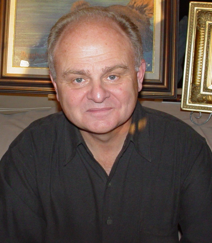 Gary Burghoff (79), který v seriálu MASH hrál Radara, je vášnivým filatelistou a vynálezcem. Vlastní několik patentů z oblasti rybářského náčiní.