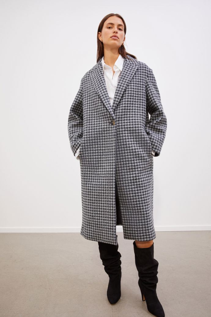 Oversized keprový kabát. H&M, 1799 Kč