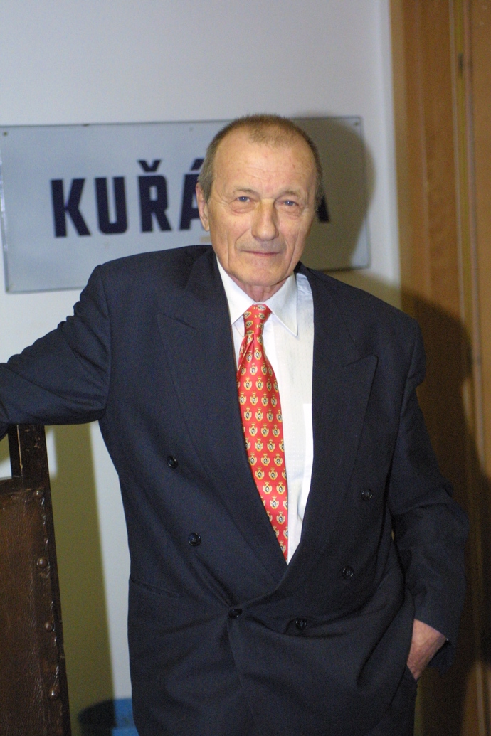 Herec zemřel 12. září roku 2012 kvůli prasklé výduti na břišní aortě.