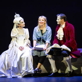 V muzikálu účinkuje Michaela Kuklová po boku Aničky Slováčkové, kterou považuje za skvělou reprezentantku nastupující generace umělců.