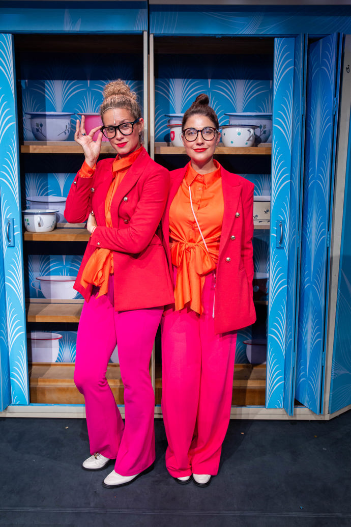 Kateřina Pechová a Michaela Zemánková se spolu alternují v roli ambiciózní právničky.