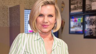 Leona Machálková nadchla novým účesem ve stylu Victorie Beckham a ukázala se jako zručná houslistka