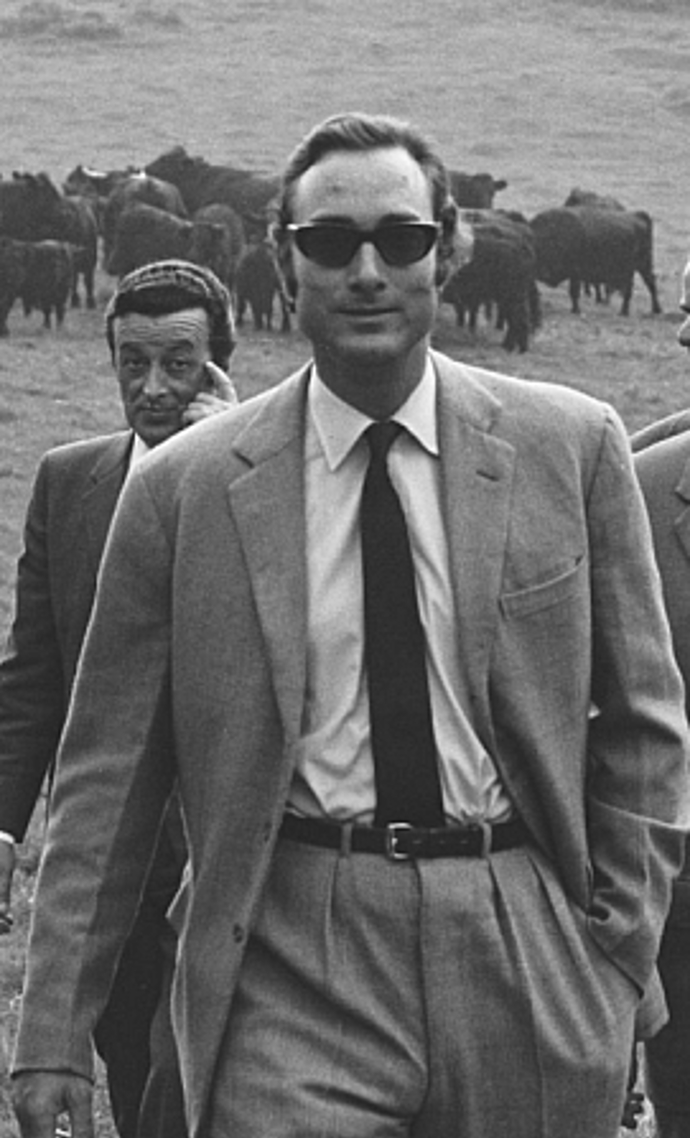 Princ William z Gloucesteru byl často označován za playboye a vysloužil si i přezdívku James Bond královské rodiny. 