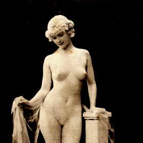 V Berlíně založila Asociaci pro ideální kulturu, kde pořádala vystoupení s názvem Živé obrazy. V nich se stylizovala do starověkých klasických uměleckých děl.