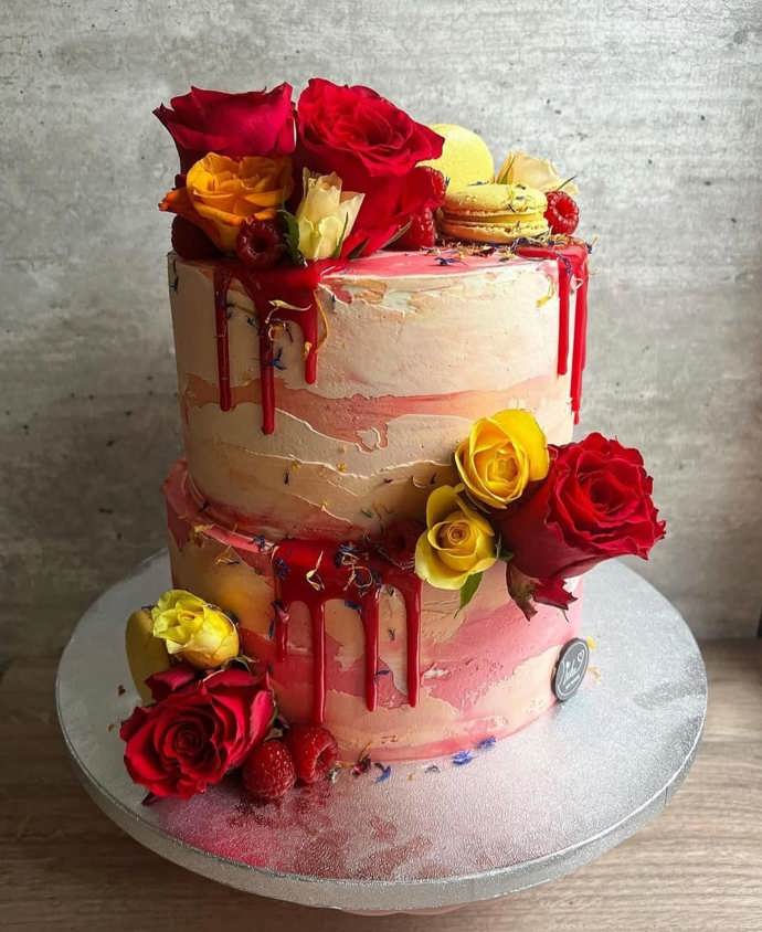 Iva Sarauerová se v současné době cukrařinou s přehledem uživí.