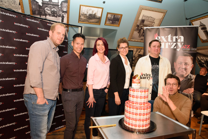 Projekt, který nese slogan „Učte se od těch nejlepších“, má ambice stát se největší platformou s online kurzy na českém trhu. 