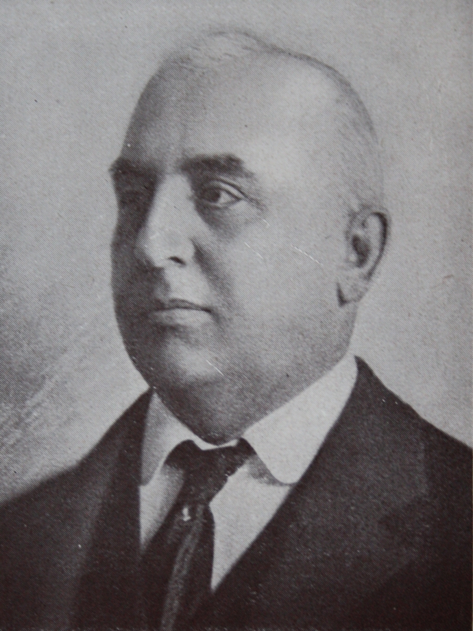 Kněz Isidor Zahradník oznámil vznik Československa lidu shromážděnému na Václavském náměstí.