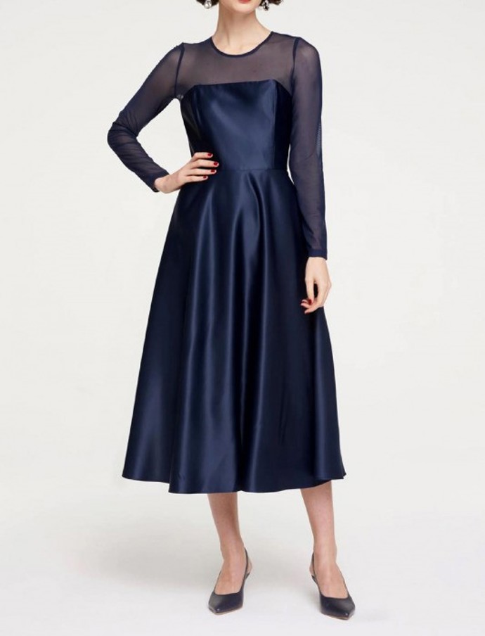 Korzetové šaty Heine, modré jako noční obloha, vzpomínka na 50. léta, kdy vrcholila éra elegance. Glami.cz, 1893 Kč