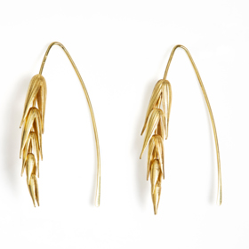 Poslední kolekce s názvem CEREAL odkazuje na to, že na první pohled obyčejný obilný klas je pro přežití lidstva velmi potřebný. 