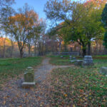 Zvláště na podzim přímo vybízí k romantickým procházkám.