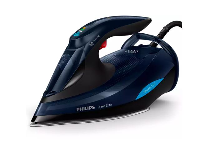 Hedvábí je nejlepší žehlit ještě lehce vlhké, nebo napařovací žehličkou, ideálně určenou i na jemné tkaniny. Taková je i Azur Elite od Philips, 2699 Kč