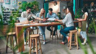 Jak získat peníze na založení firmy?