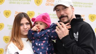 Bohuše Matuše (49) s manželkou Lucií (19) čeká stěhování do většího: Chceme další miminko, nejlépe chlapečka
