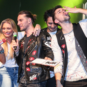 Lucie Borhyová nesmí chybět ani na koncertech kapely Botox.