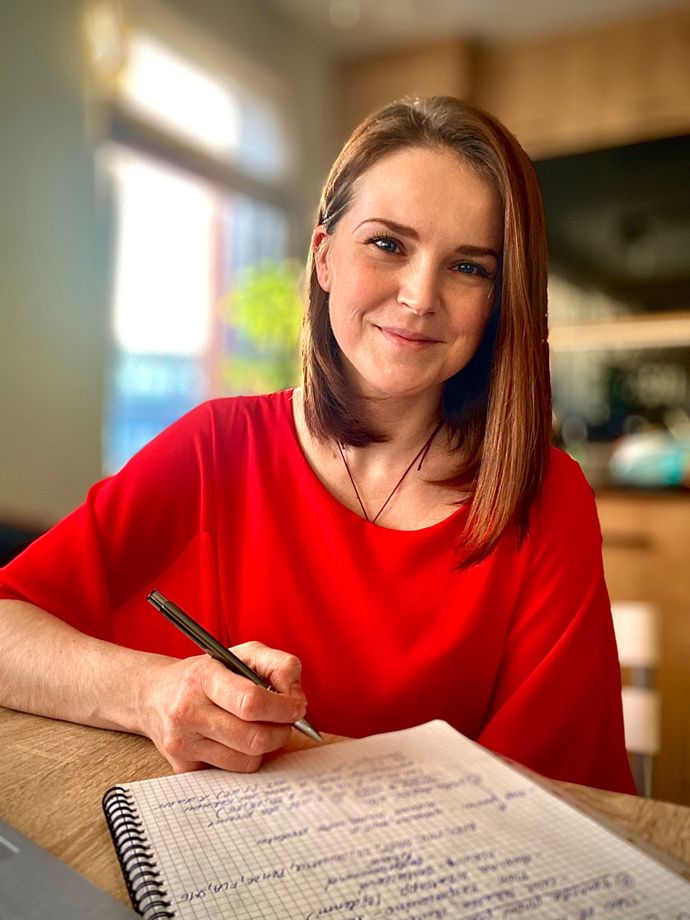 Hanka je velmi energická a statečná žena, která se nebojí nových výzev. Ať už jde o koupání v zamrzlém Bajkalu, kam se vydala v listopadu 2011, nebo rakovinu prsu. Jak prozradila Milušce Bittnerové, s nemocí vzhledem k tomu, co se nedávno dělo v jejím životě, tak trochu počítala.