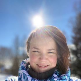 Hanka Samsonova si našla nádor v prsu jeden březnový čtvrtek. Hned další den začal situaci aktivně řešit. Nicméně celých šest neděl trvalo, než se od lékařů s definitivní platností dověděla, že má rakovinu.