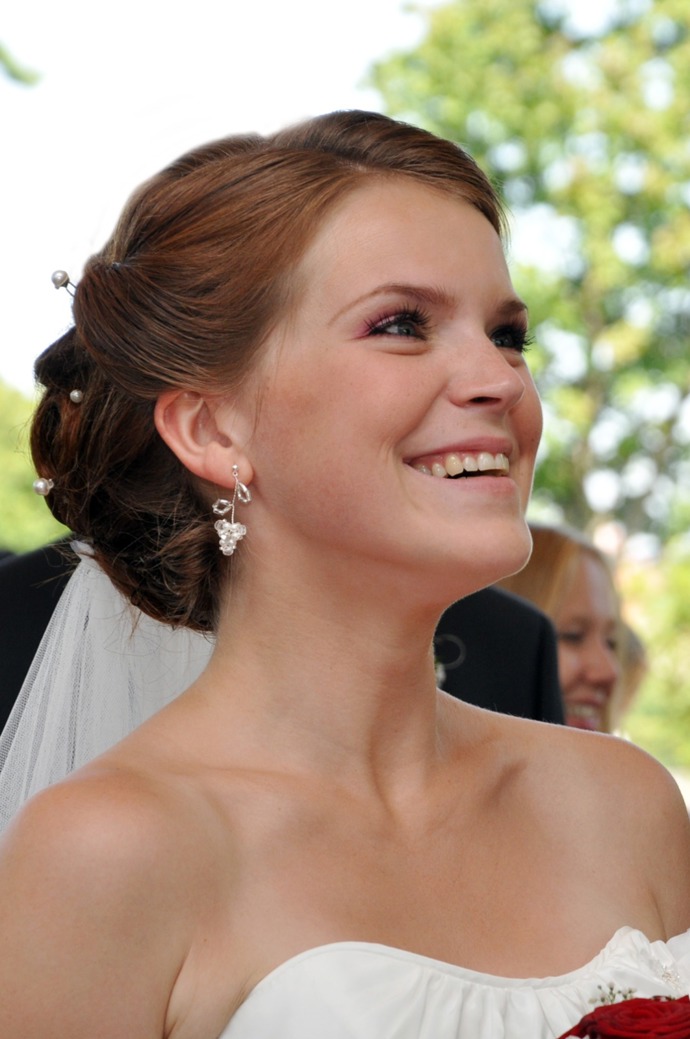 Stejné reakce se dočkala od svého okolí, které zároveň nerozumělo tomu, proč Hanka netrpí sebelítostí, neklade si zbytečné otázky a nepropadá ani pláči. Na sociálních sítích jí dokonce lidé doporučovali poradny pro pacienty v terminální stádiu rakoviny a posílali informace o tom, jak se nebát smrti.