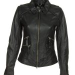 Křivák pro ženy, které oceňují originální kořeny této bundy. Harley Davidson, 8990 Kč