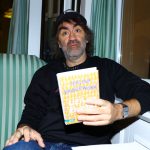 Slavnostní křest knihy moderoval herec Jakub Kohák.