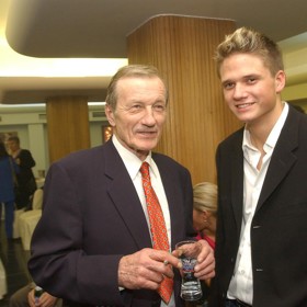 Ondřej Gregor Brzobohatý s otcem Radoslavem na snímku z roku 2004. 