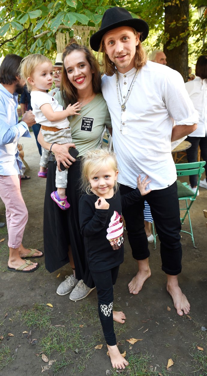 S manželkou Tamarou mají tři děti. Nejmladší je syn Alfréd, prostřední dcera Jenovéfa a nejstarší Josefína. 