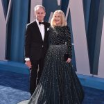 Catherine O'Hara s manželem Bo Welchem, který jako designér často spolupracuje třeba s režisérem Timem Burtonem. Catherine a Bo mají spolu dvě děti.