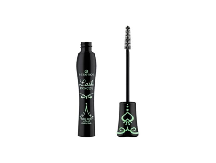 Prodlužující a objemová řasenka Lash Princess. Essence, 85 Kč