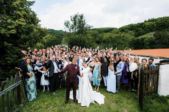 Lukáš a Denisa Pavláskovi si svůj velký den užili ve společnosti nejbližší rodiny a přátel.