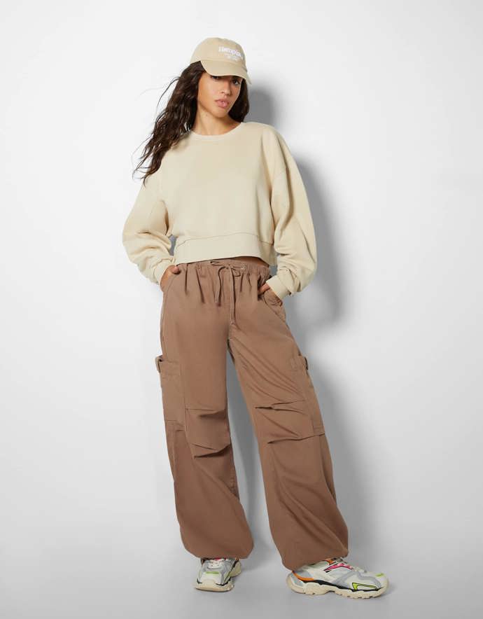 Kapsáčové kalhoty Bershka, 549 Kč