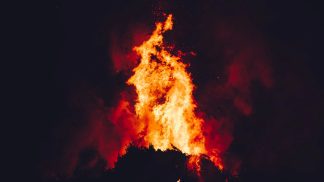 Forfarské čarodějnice: Na hranici skončily jen kvůli jedné zlé a opilé ženě