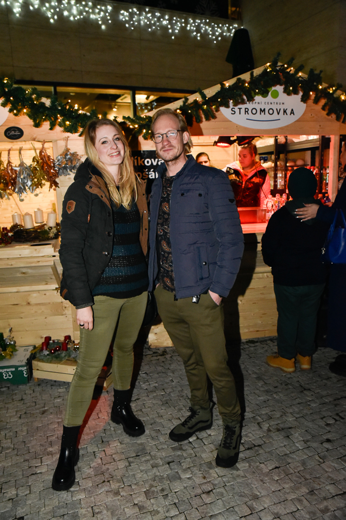 Před OC Stromovka se Sabina Křováková potkala se svým kolegou Zbyňkem Drdou.