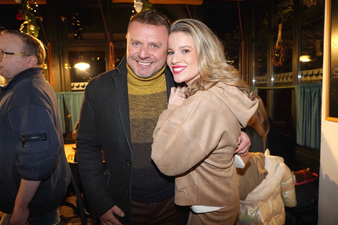 Muzikálová zpěvačka Michaela Gemrotová s manželem Jiřím Štikou prožije letošní Silvestr na chalupě.