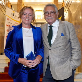 Jitka Sedláčková je po boku nového muže šťastná.