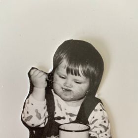 Z ní vyšlo najevo, že Hanka je nosičkou mutace v genu BRCA1, kvůli níž existuje velmi vysoké riziko, že se jí znovu objeví rakovina prsu, a v ohrožení jsou také vaječníky.