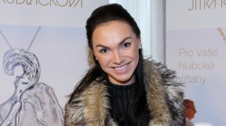 Zpěvačka Kamila Nývltová: Prababička pracovala v zámecké kuchyni, já dnes peču i půl tuny cukroví