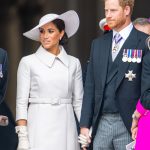 Vévodkyně Meghan prý za svého působení v královské rodině volila světlé neutrální tóny, aby zapadla. Moc jí ale slušely, co říkáte?