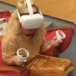 Vendula Pizingerová také informovala fanoušky, že nadace Kapka naděje pomáhá aplikovat přelomovou technologii při operacích v IKEM – virtuální realitu. Prezidentka nadace Kapka naděje ji měla možnost vyzkoušet tento týden na tiskové konferenci.