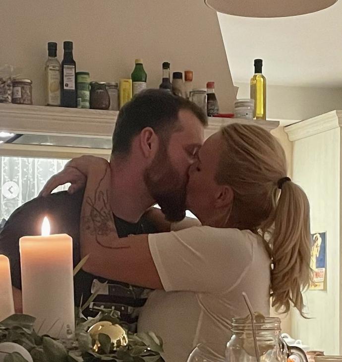 Vedle Josefa našla Vendula znovu rodinu a lásku. 