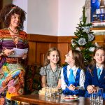 Děti si s Alenou Antalovou užijí hodně zábavy.