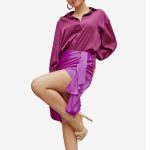 Těžko říct, který z těchto kousků je víc Viva Magenta. Chi Chi London, 1 929Kč