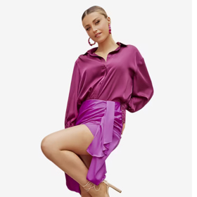 Těžko říct, který z těchto kousků je víc Viva Magenta. Chi Chi London, 1 929Kč