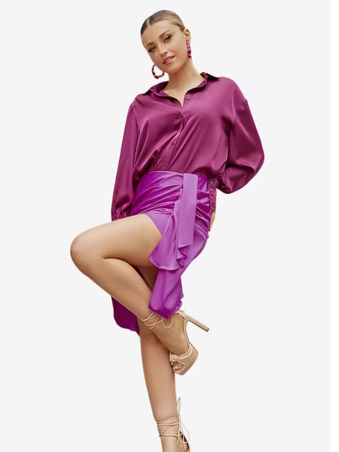 Těžko říct, který z těchto kousků je víc Viva Magenta. Chi Chi London, 1 929Kč