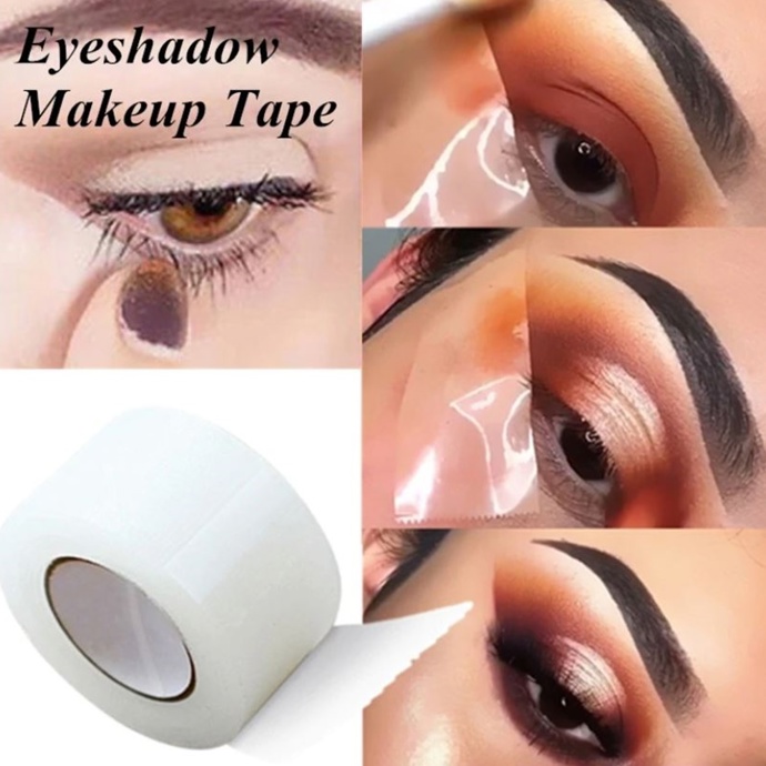 Tato lepicí páska je určena speciálně pro kosmetické účely. Můžete ji využít jak na perfektně zarovnané oční stíny, tak na hezký špičatý ocásek u linek. Flaro, 131 Kč