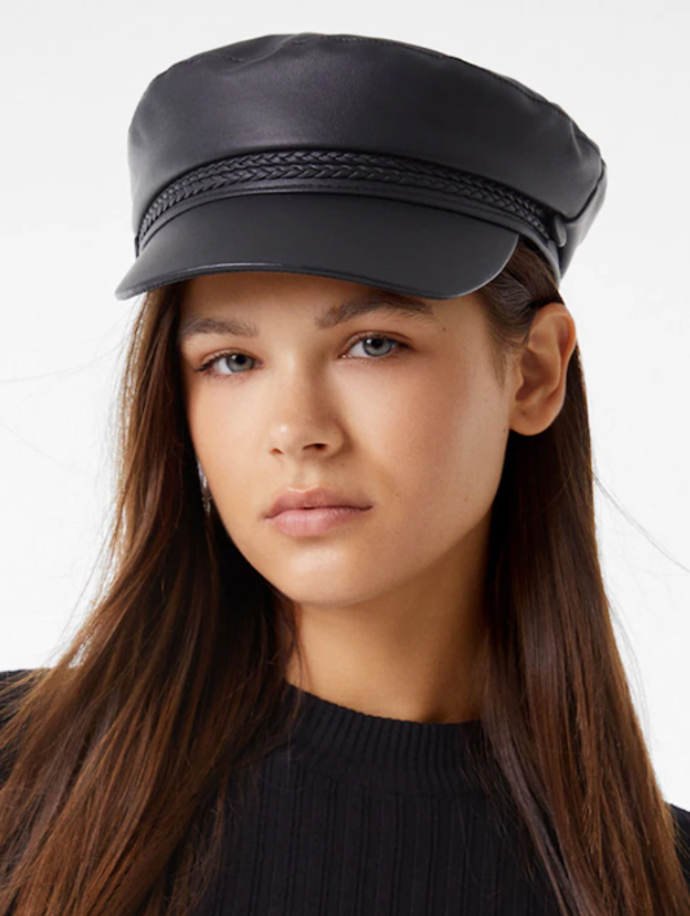 Námořnická čepice Bershka, 399 Kč