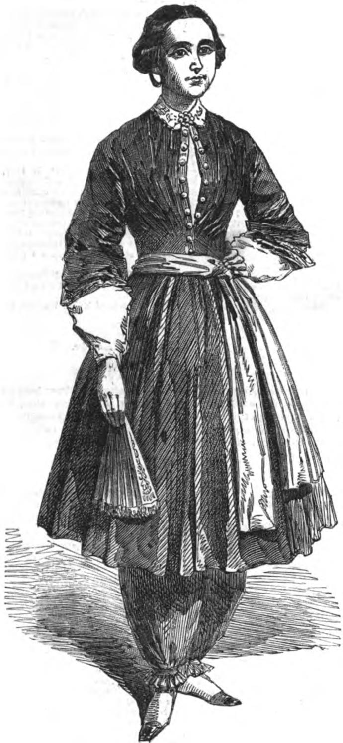 Postupem času začala vydávat vlastní noviny, kde otiskla "osvobozující" módní styl bloomers.