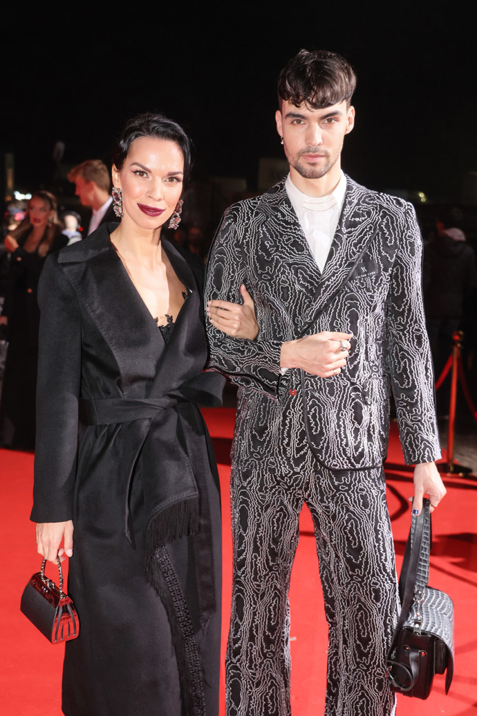 Radka Pavlovčinová s bratrem Adamem, který v roce 2021 vyhrál soutěž SuperStar.