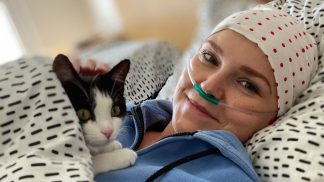 Můj boj s rakovinou: Aperol, prosecco a křeslo z Přátel, i chemoterapie má světlé okamžiky, píše Hanka Samsonova (35)